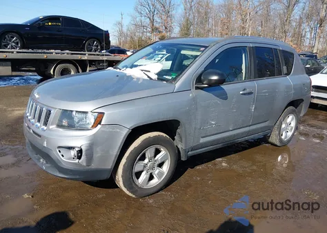 2015 Jeep Compass Sport z USA, uszkodzony, nr VIN 1C4NJCBA8FD156623